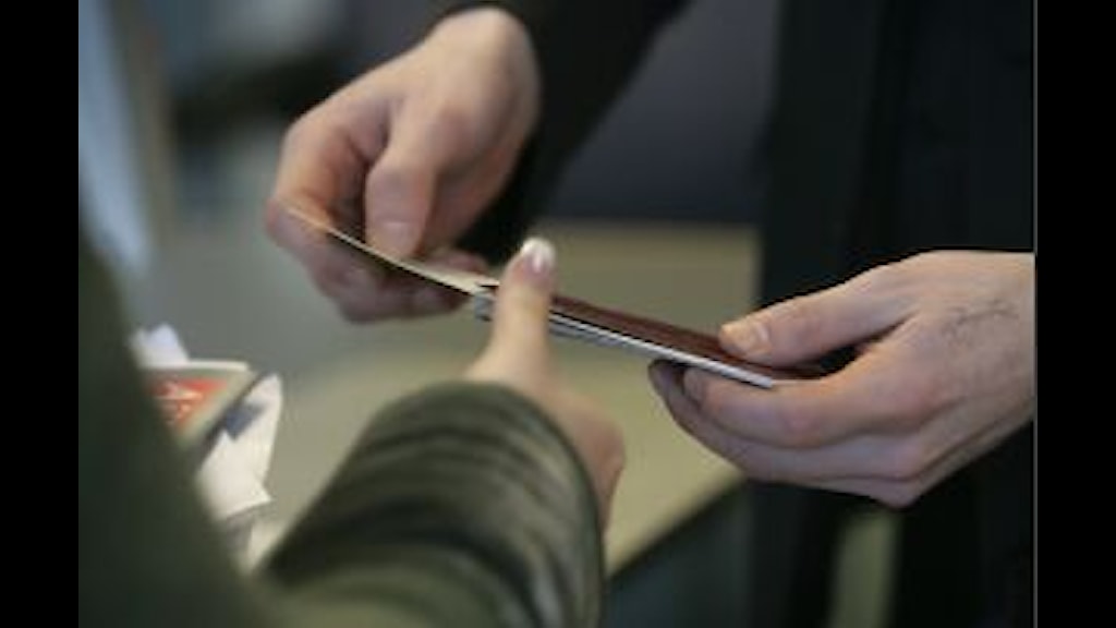 Kan Man Hämta Ut Paket Med Pass