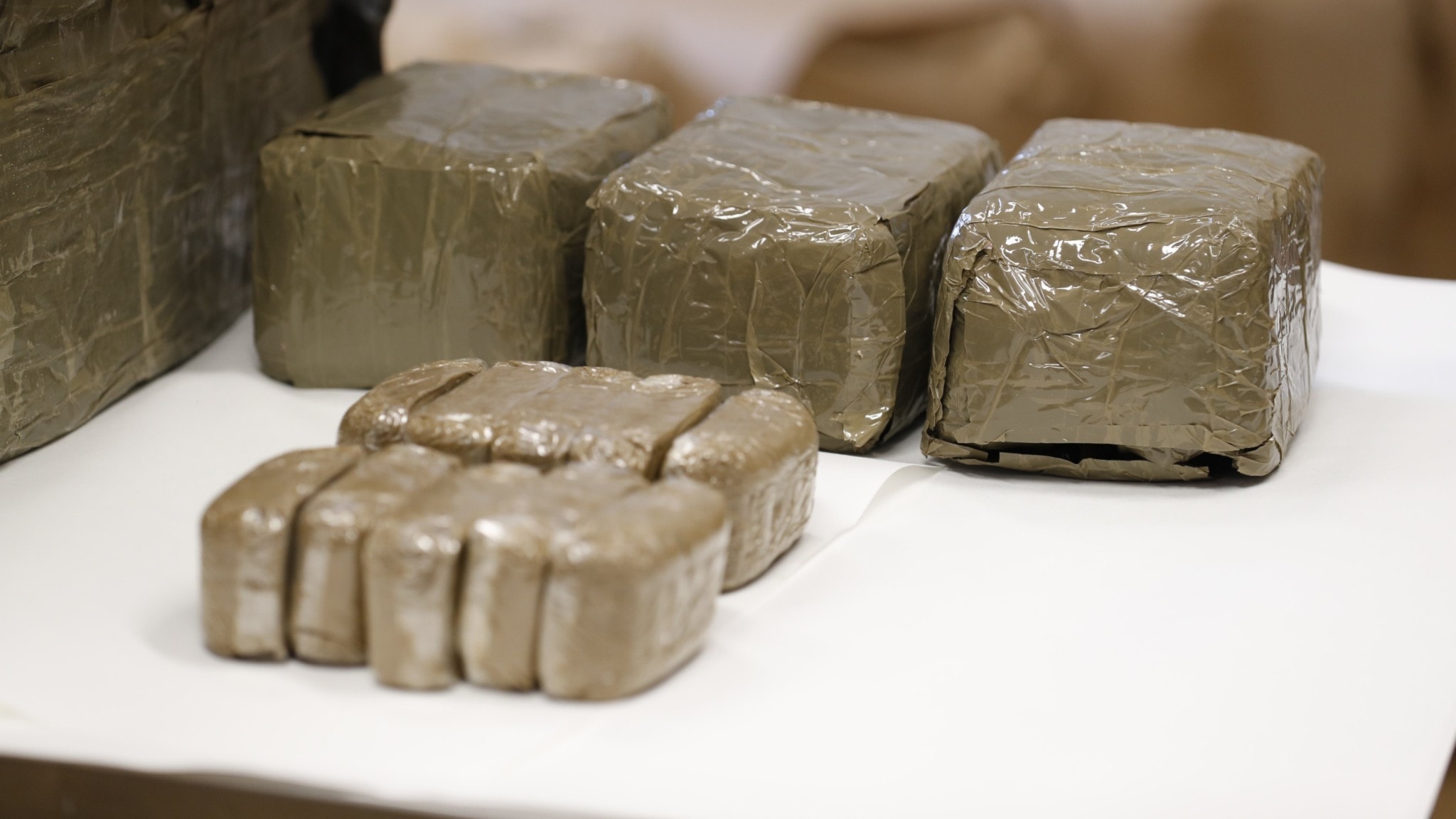 Hämtade ut paket med cannabis - P4 Gävleborg Sveriges Radio