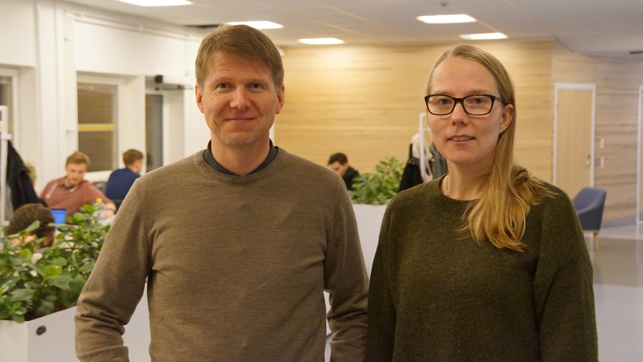 Hyvin Koulutetuilla Usein Maahanmuuttajatausta Sveriges Radio Finska 